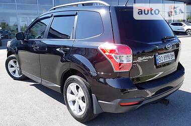 Позашляховик / Кросовер Subaru Forester 2015 в 