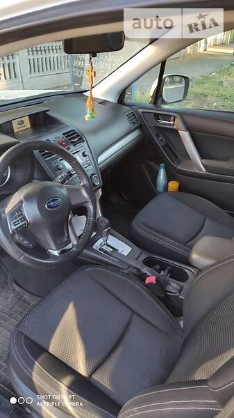 Позашляховик / Кросовер Subaru Forester 2014 в Покровську
