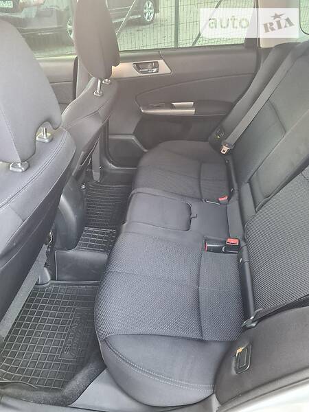 Позашляховик / Кросовер Subaru Forester 2011 в Дніпрі