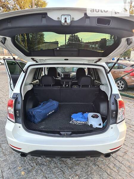 Позашляховик / Кросовер Subaru Forester 2011 в Дніпрі