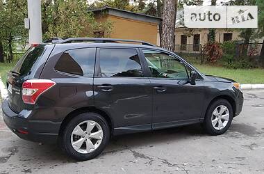Внедорожник / Кроссовер Subaru Forester 2016 в 