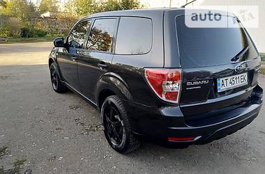 Позашляховик / Кросовер Subaru Forester 2011 в Коломиї