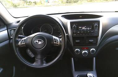 Внедорожник / Кроссовер Subaru Forester 2011 в 