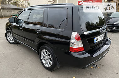 Внедорожник / Кроссовер Subaru Forester 2006 в Харькове