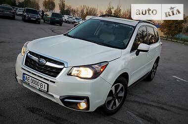 Внедорожник / Кроссовер Subaru Forester 2016 в Днепре