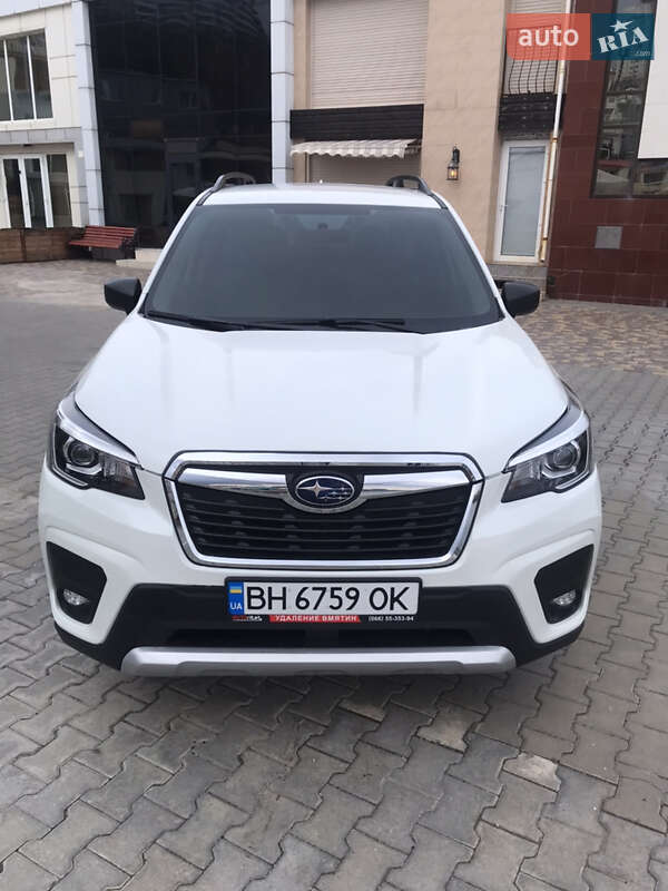 Внедорожник / Кроссовер Subaru Forester 2018 в Ужгороде
