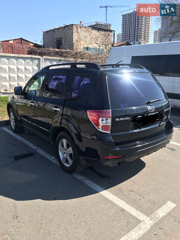 Внедорожник / Кроссовер Subaru Forester 2008 в Киеве