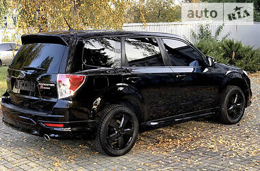 Універсал Subaru Forester 2011 в Дніпрі