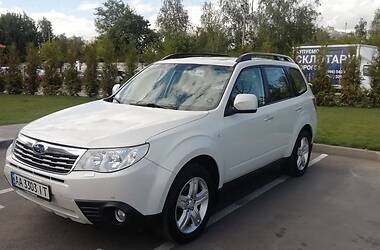 Позашляховик / Кросовер Subaru Forester 2008 в Києві