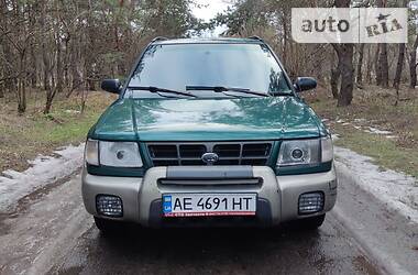 Внедорожник / Кроссовер Subaru Forester 1998 в Днепре