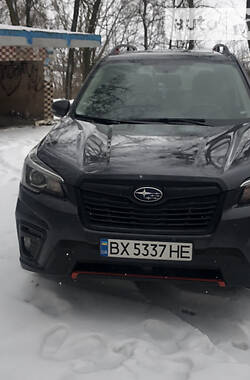 Внедорожник / Кроссовер Subaru Forester 2019 в Хмельницком