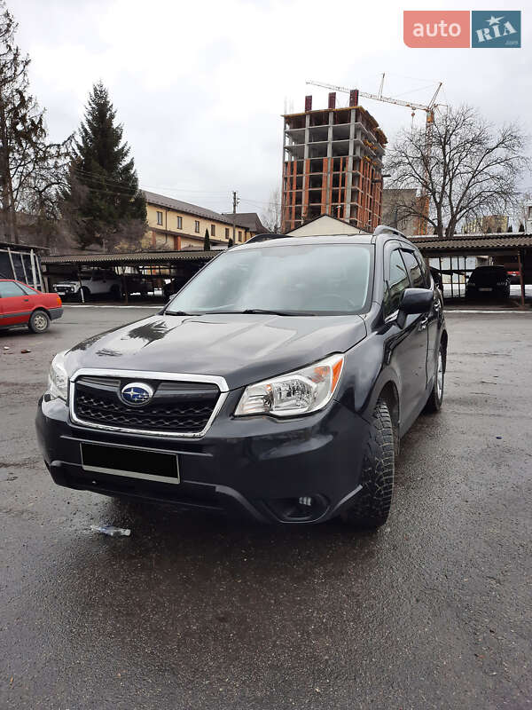Внедорожник / Кроссовер Subaru Forester 2014 в Каменец-Подольском