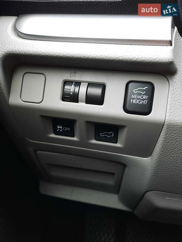 Внедорожник / Кроссовер Subaru Forester 2014 в Каменец-Подольском