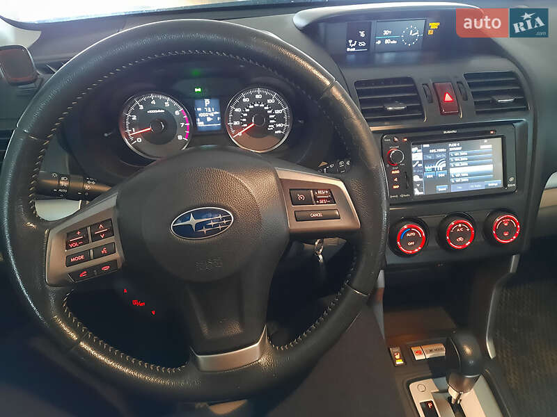 Внедорожник / Кроссовер Subaru Forester 2014 в Каменец-Подольском