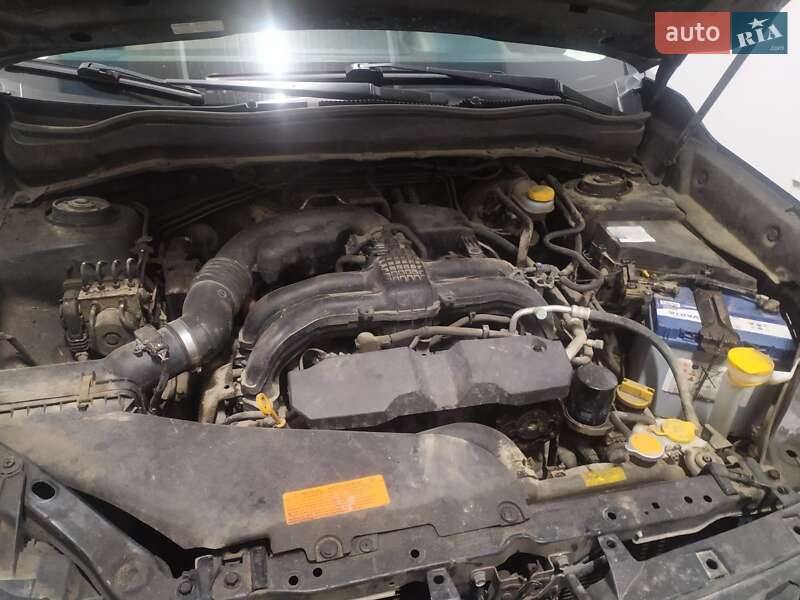 Внедорожник / Кроссовер Subaru Forester 2014 в Каменец-Подольском