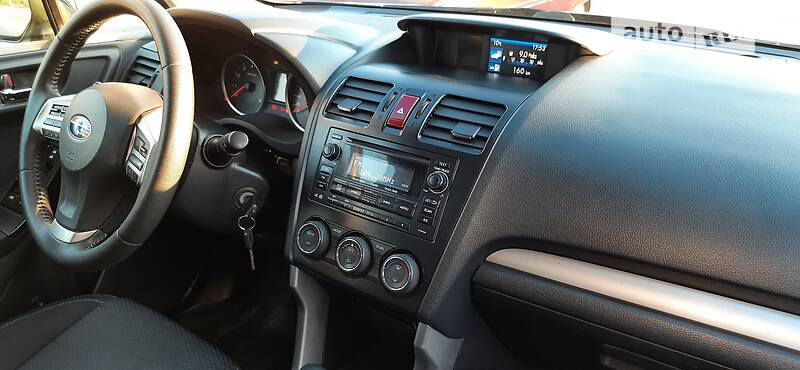 Позашляховик / Кросовер Subaru Forester 2013 в Вараші