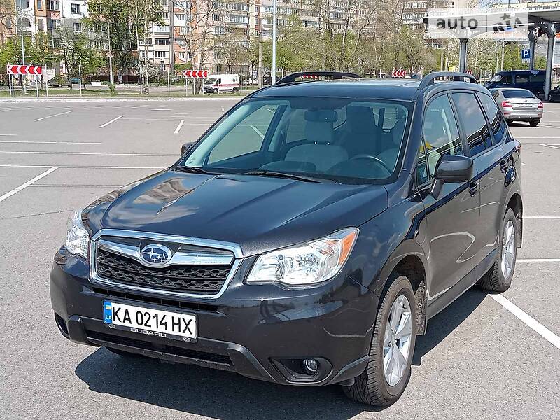 Внедорожник / Кроссовер Subaru Forester 2015 в Киеве