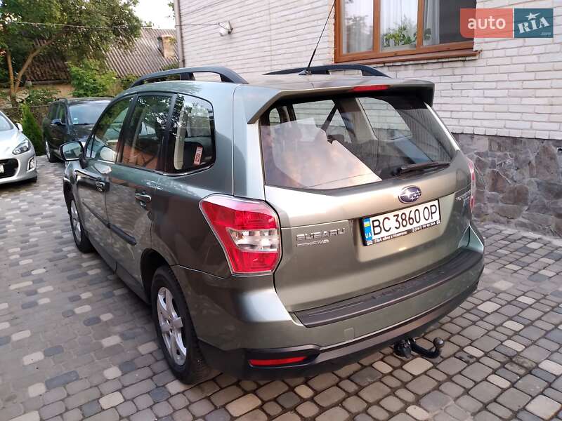 Внедорожник / Кроссовер Subaru Forester 2013 в Ходорове