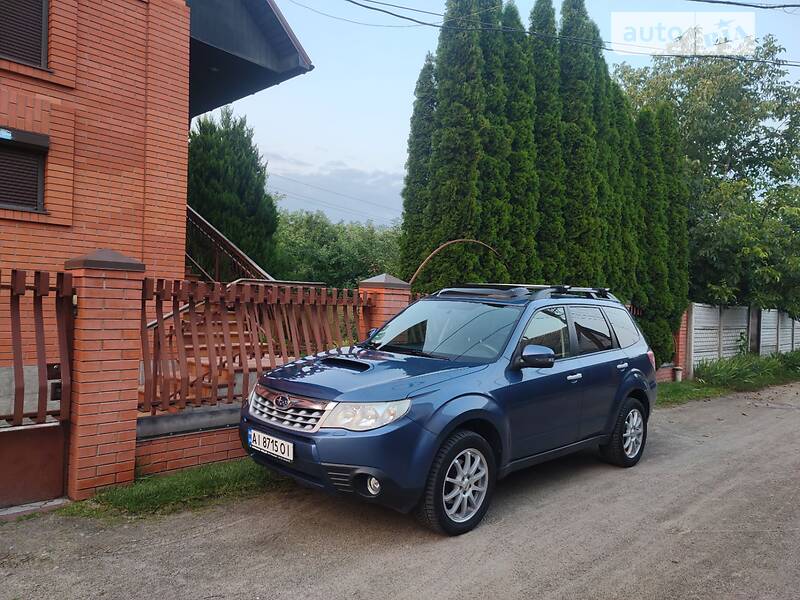 Универсал Subaru Forester 2011 в Киеве