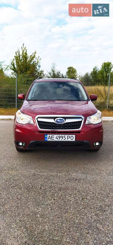 Внедорожник / Кроссовер Subaru Forester 2015 в Новомосковске