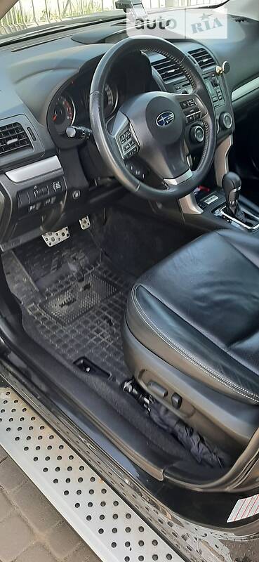 Внедорожник / Кроссовер Subaru Forester 2014 в Львове