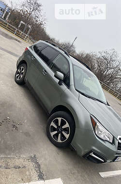 Позашляховик / Кросовер Subaru Forester 2017 в Одесі