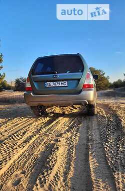 Позашляховик / Кросовер Subaru Forester 2005 в Дніпрі