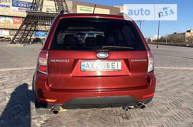 Позашляховик / Кросовер Subaru Forester 2008 в 