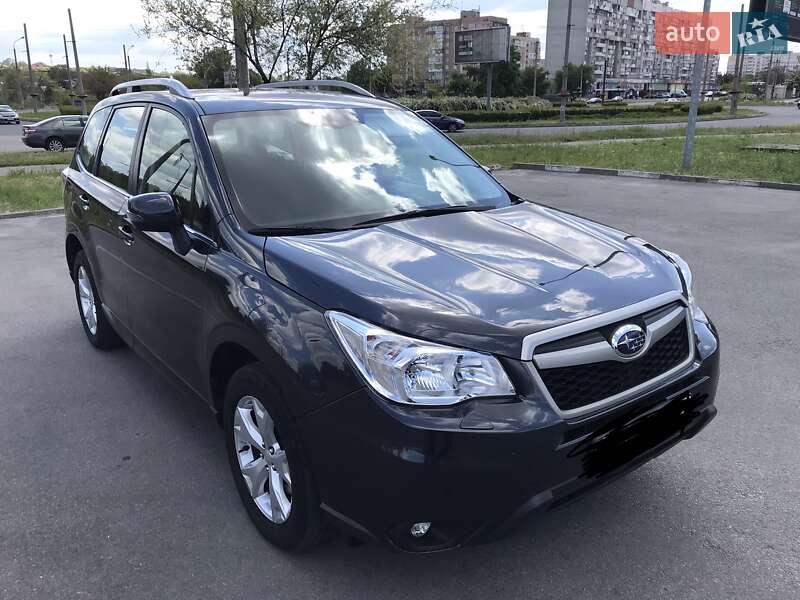 Внедорожник / Кроссовер Subaru Forester 2015 в Запорожье