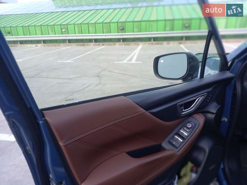 Внедорожник / Кроссовер Subaru Forester 2018 в Киеве