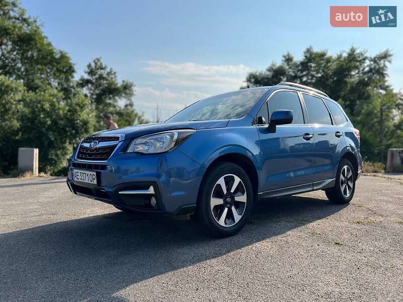 Внедорожник / Кроссовер Subaru Forester 2016 в Днепре