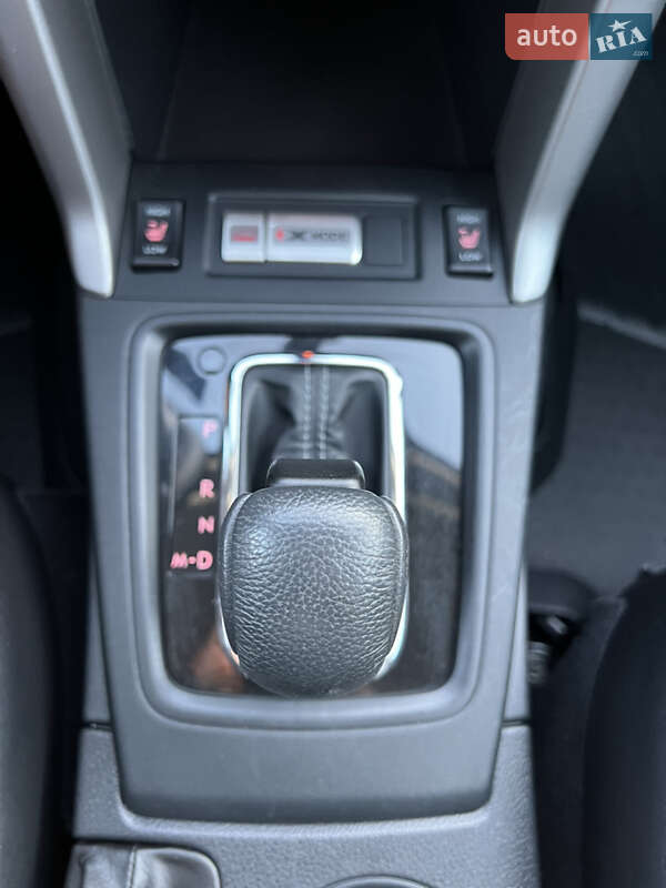 Позашляховик / Кросовер Subaru Forester 2015 в Житомирі