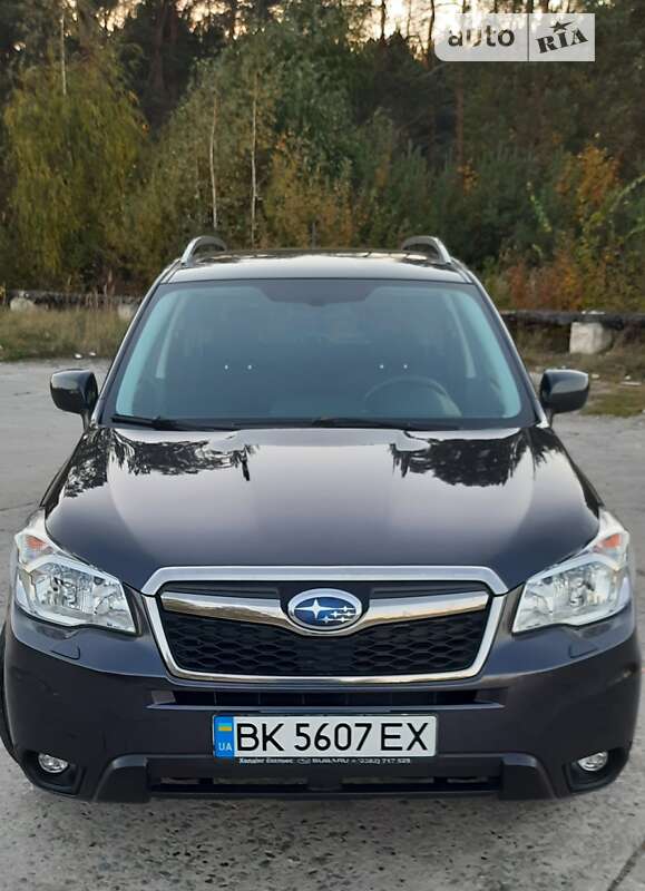 Позашляховик / Кросовер Subaru Forester 2013 в Вараші