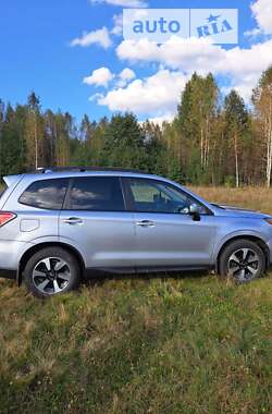 Внедорожник / Кроссовер Subaru Forester 2016 в Сумах