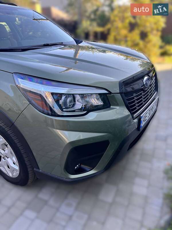 Внедорожник / Кроссовер Subaru Forester 2019 в Днепре