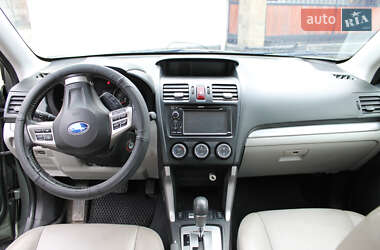 Позашляховик / Кросовер Subaru Forester 2014 в Житомирі