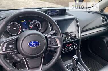 Позашляховик / Кросовер Subaru Forester 2019 в Дніпрі