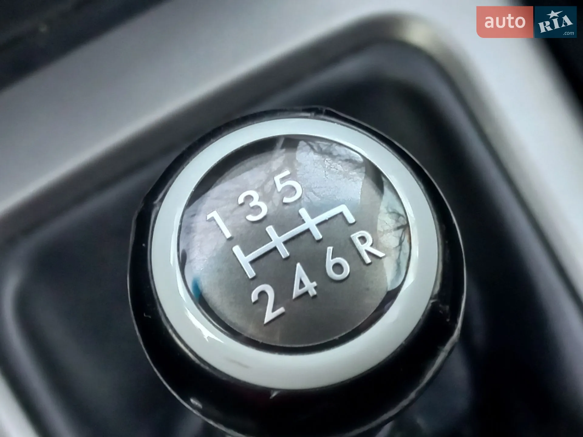 2010 Subaru Forester - мініатюра 21