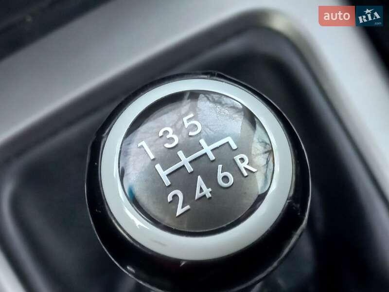 Внедорожник / Кроссовер Subaru Forester 2010 в Львове