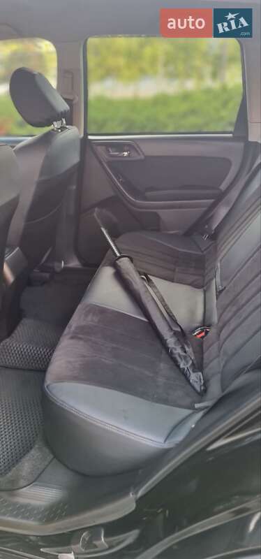 Внедорожник / Кроссовер Subaru Forester 2013 в Днепре