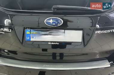 Внедорожник / Кроссовер Subaru Forester 2013 в Днепре