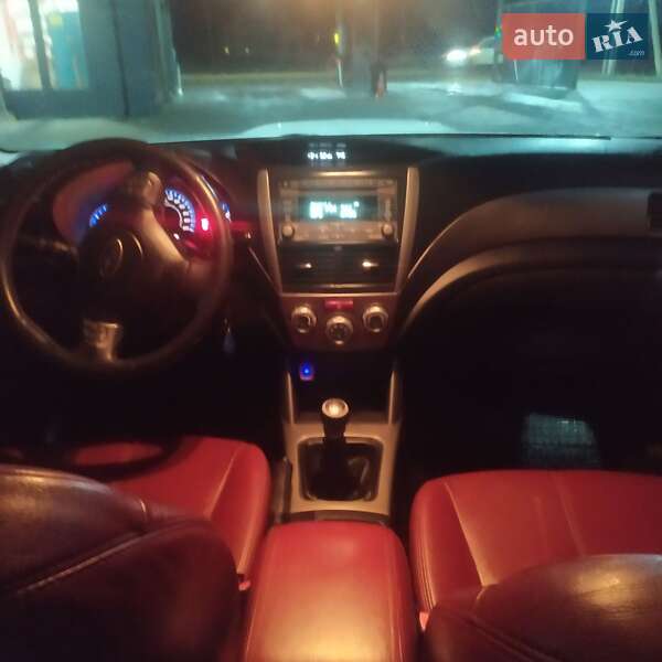 Внедорожник / Кроссовер Subaru Forester 2010 в Ивано-Франковске