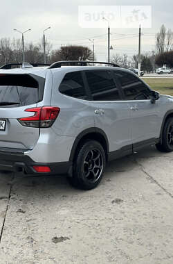 Внедорожник / Кроссовер Subaru Forester 2019 в 