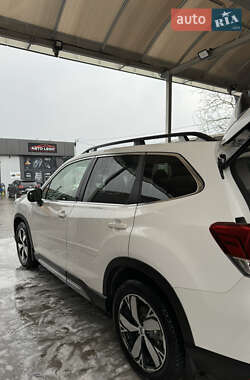 Внедорожник / Кроссовер Subaru Forester 2020 в Тернополе