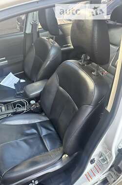 Внедорожник / Кроссовер Subaru Forester 2011 в 