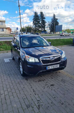 Позашляховик / Кросовер Subaru Forester 2015 в Львові