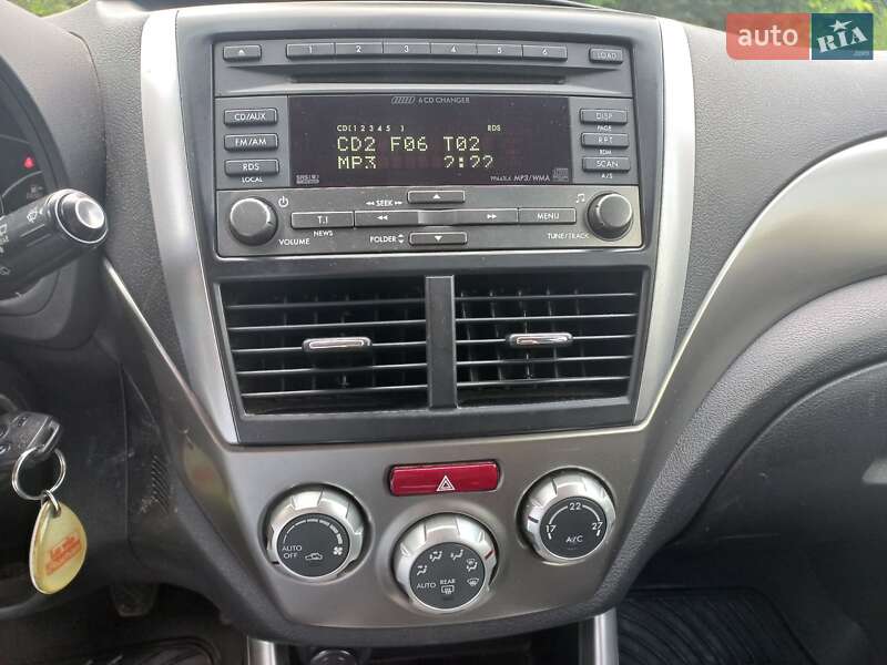 Внедорожник / Кроссовер Subaru Forester 2010 в Львове