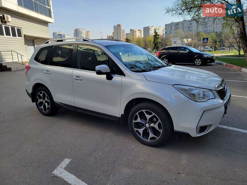 Внедорожник / Кроссовер Subaru Forester 2013 в Харькове