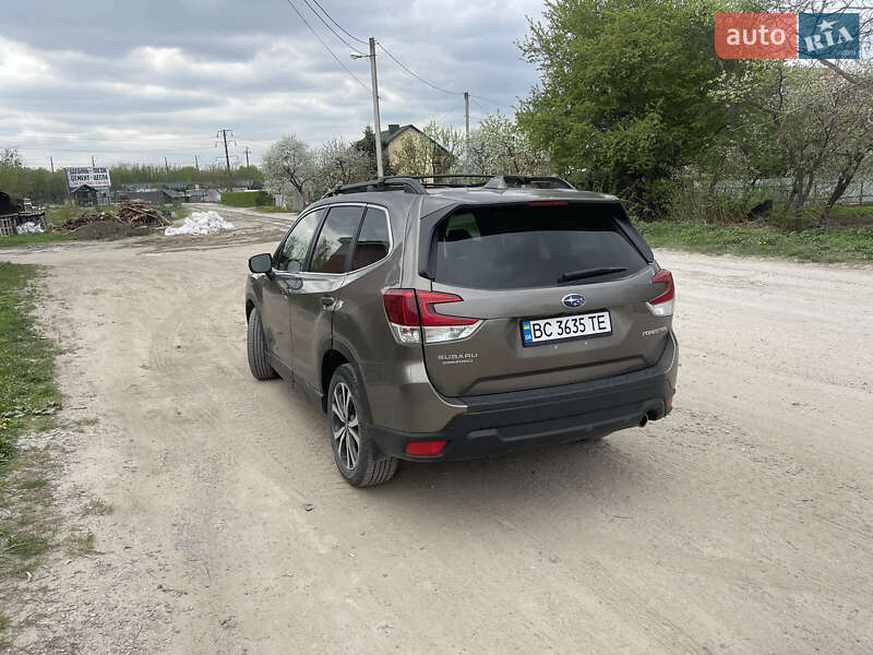 Внедорожник / Кроссовер Subaru Forester 2020 в Львове