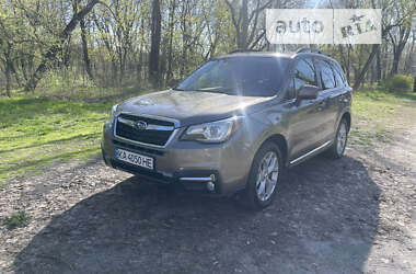 Позашляховик / Кросовер Subaru Forester 2017 в Києві